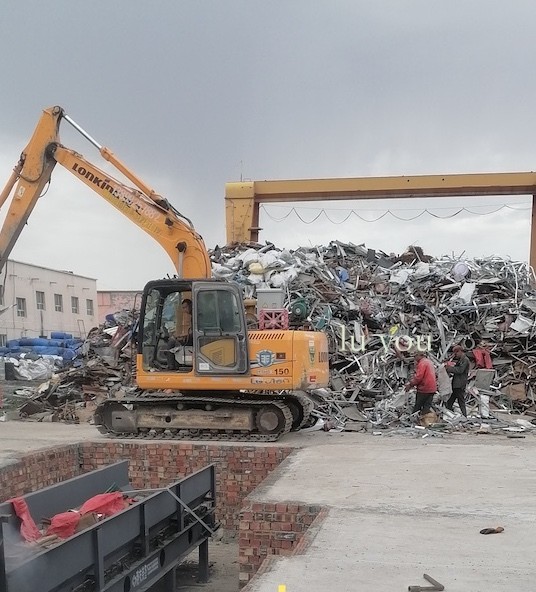 315破碎機！新疆阿克蘇地區(qū)再添新機