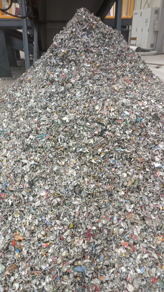 韓國地區(qū)路友破碎機(jī)打料測(cè)試