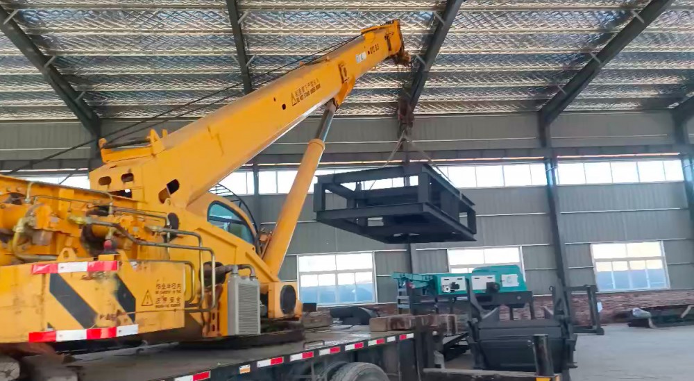 破碎機(jī)的安裝離不開這個大家伙