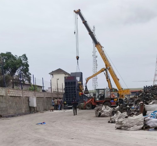 路友就是這樣，高大的 、有魅力的、 威武的。